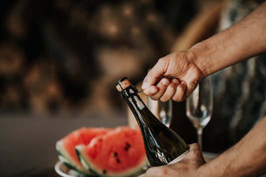 Comment ouvrir une bouteille de champagne ?